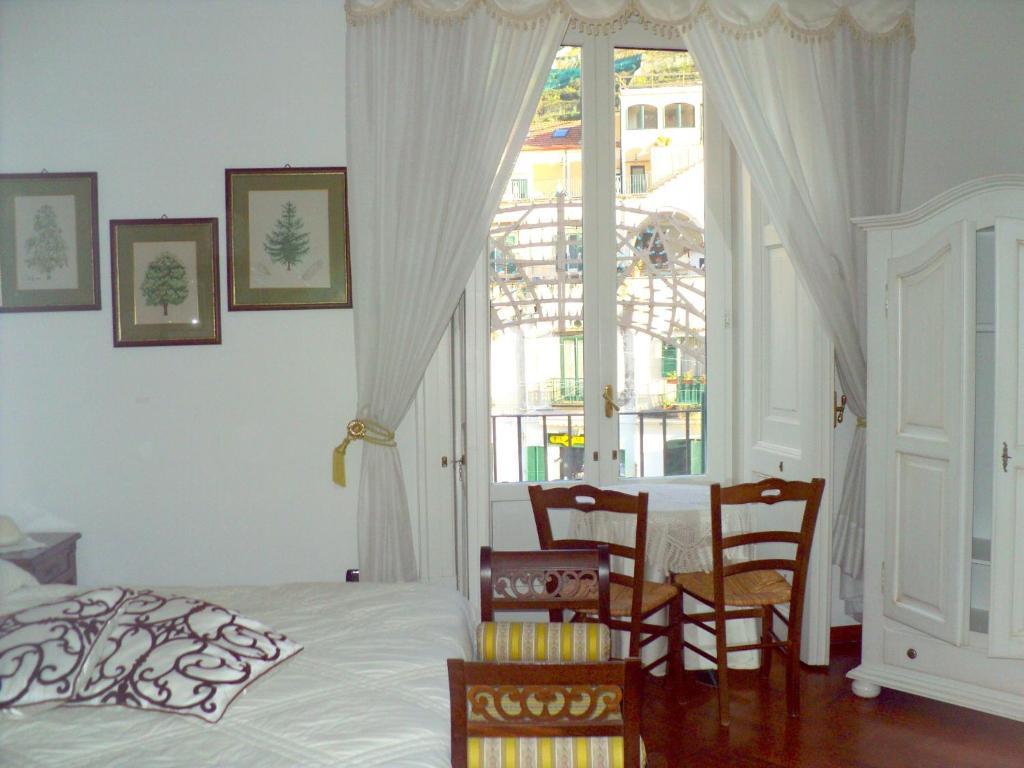 Bed and Breakfast Casa Mariannina Maiori Habitación foto
